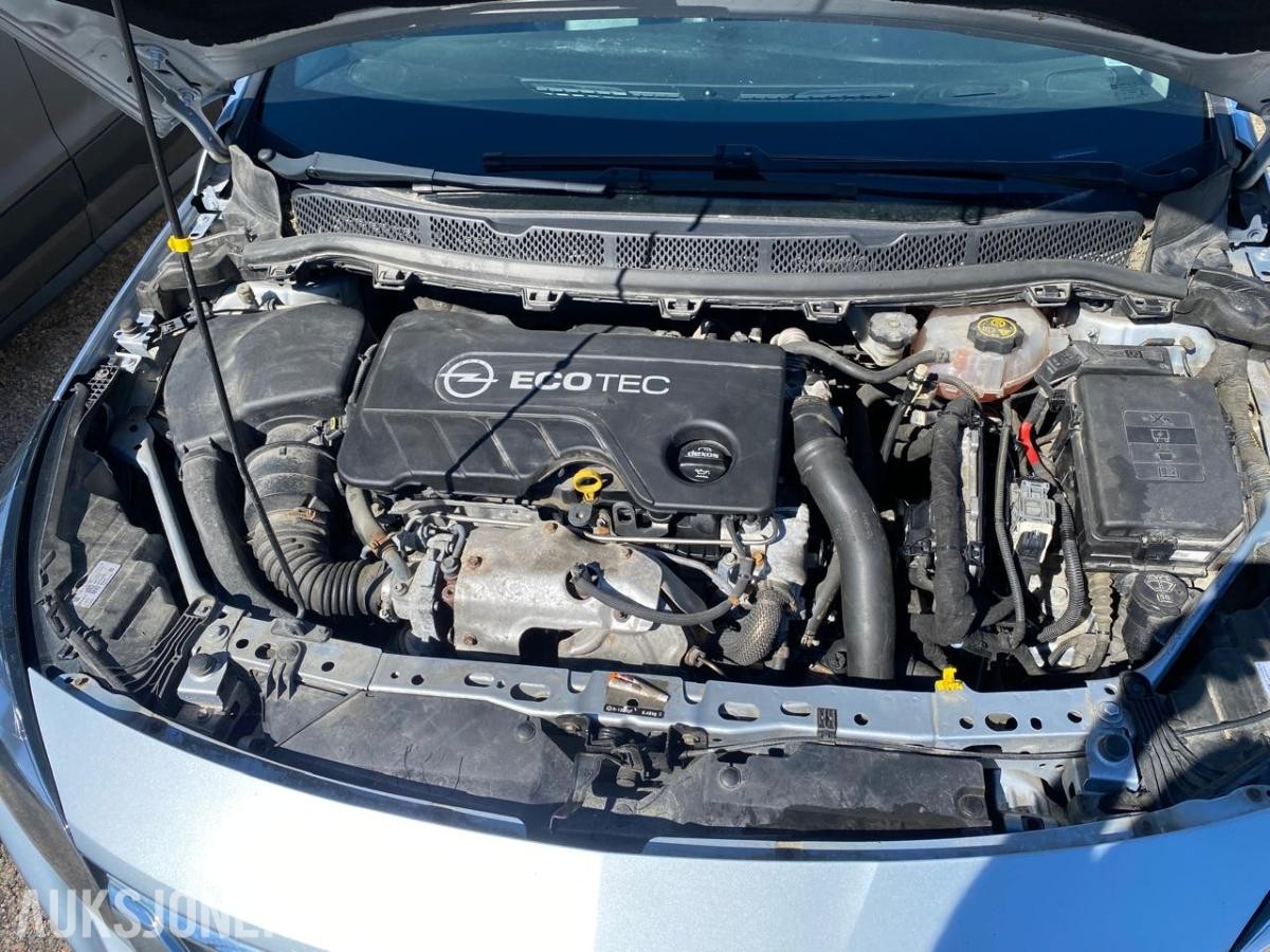 2016 Opel Astra 1.6 136hk automat cruisekontroll hengerfeste skinn ryggekamera 